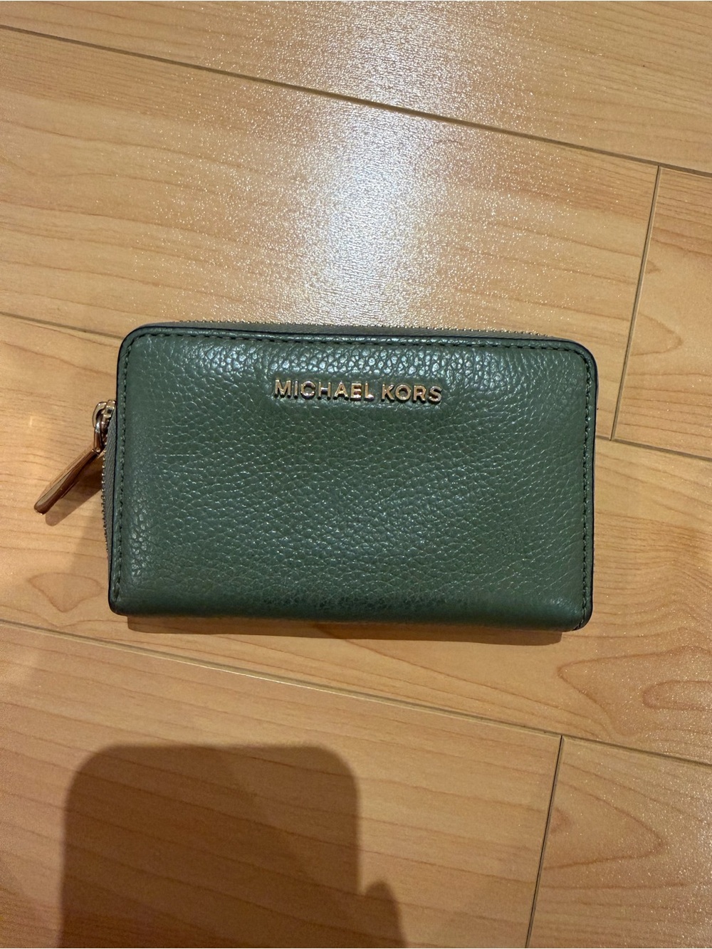 MICHAEL KORS Olive Green Pebbled Leather Zip Wallet with Gold Logo